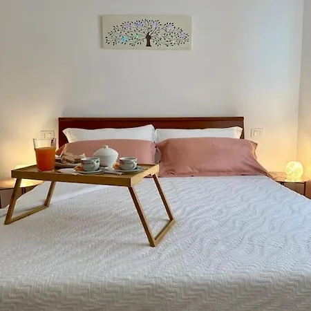 Сasa de vacaciones Casa In Centro Storico Di Garda *